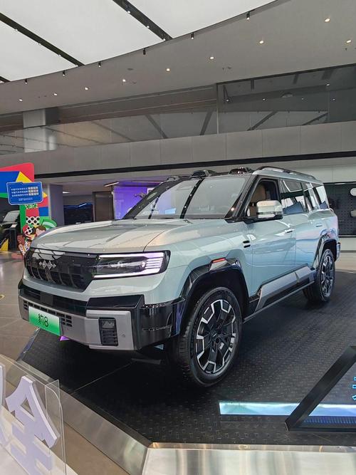 东莞万江区翔思联企业管理咨询比亚迪方程豹硬派越野的爆款，英菲尼迪35周年与你共成长